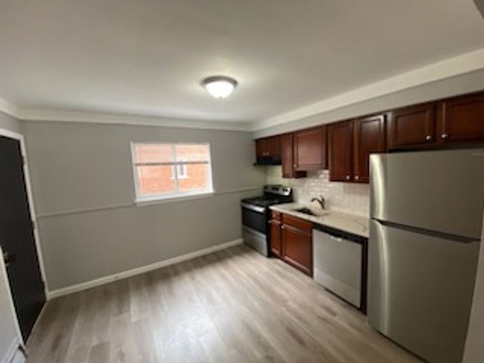 629 Maple Rd Apartment Rentals Clawson, MI Zillow