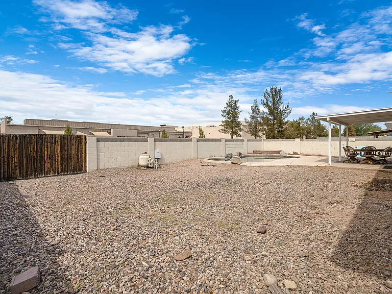 1702 E El Parque Dr — Photo 31