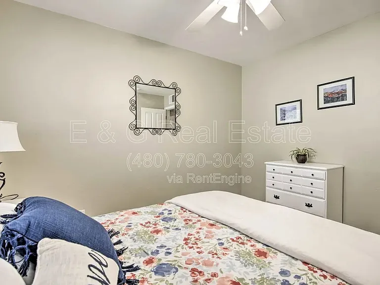 609 S Priest Dr — Photo 18