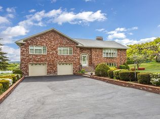 24 Surrey Rd, Winchester, MA 01890