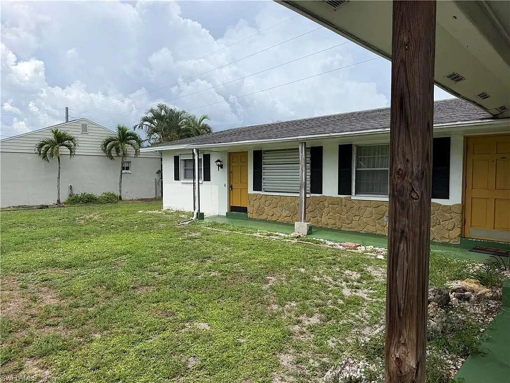Cape Coral — Photo 2