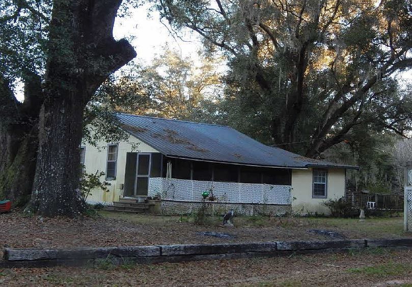2nd image of 377 Morrison Springs Rd