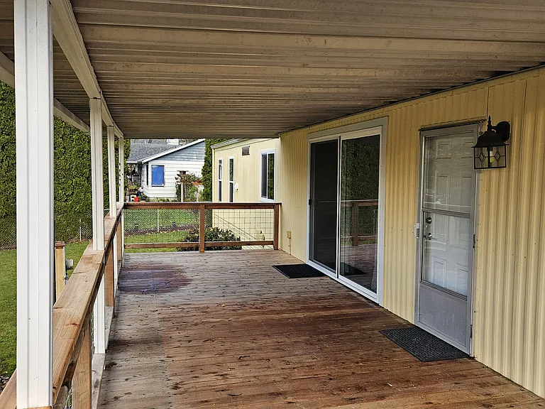 1836 Fisher Rd — Photo 12