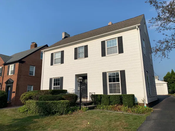 2591 Saybrook Rd, University Heights, OH 44118