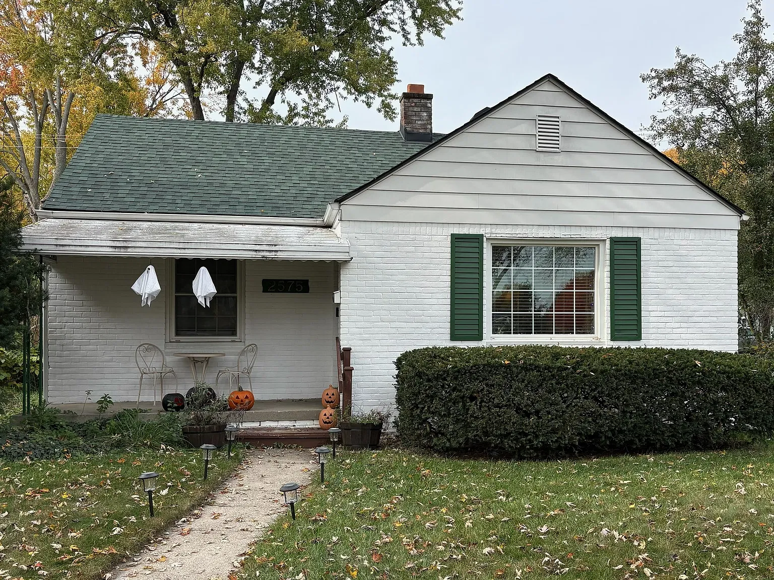 2 bed, 1261 sqft, $1,800 — Photo 1