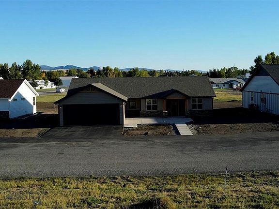 2nd image of 1012 Sagebrush Ln
