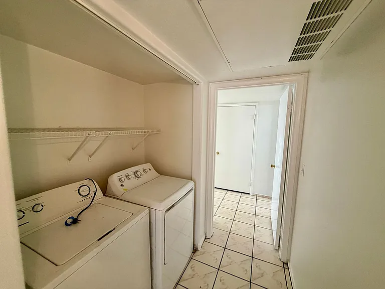 3131 Key Largo Dr #104 — Photo 11