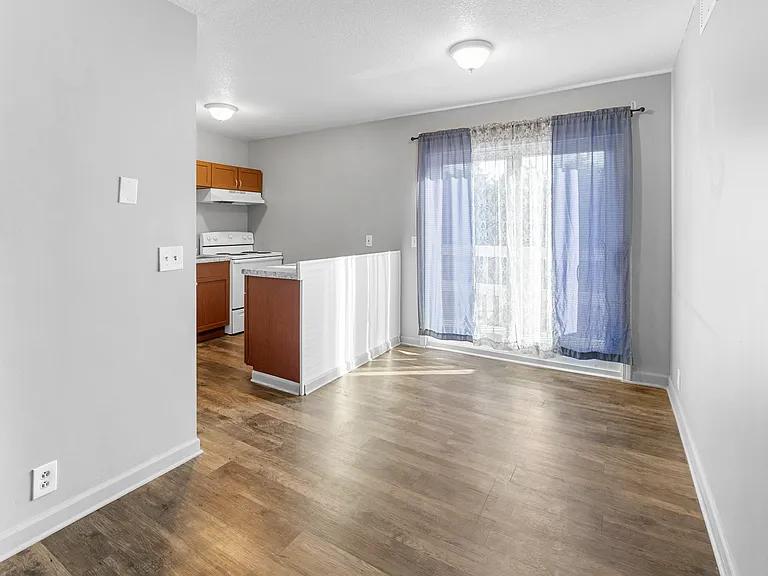 711 Allison Ave #9 — Photo 7