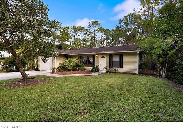 1st image of 4921 Hickory Wood Dr