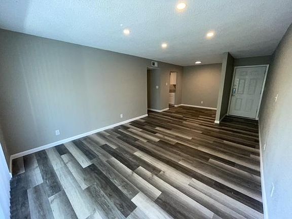 2nd image of 1400 Moore Ave #1606