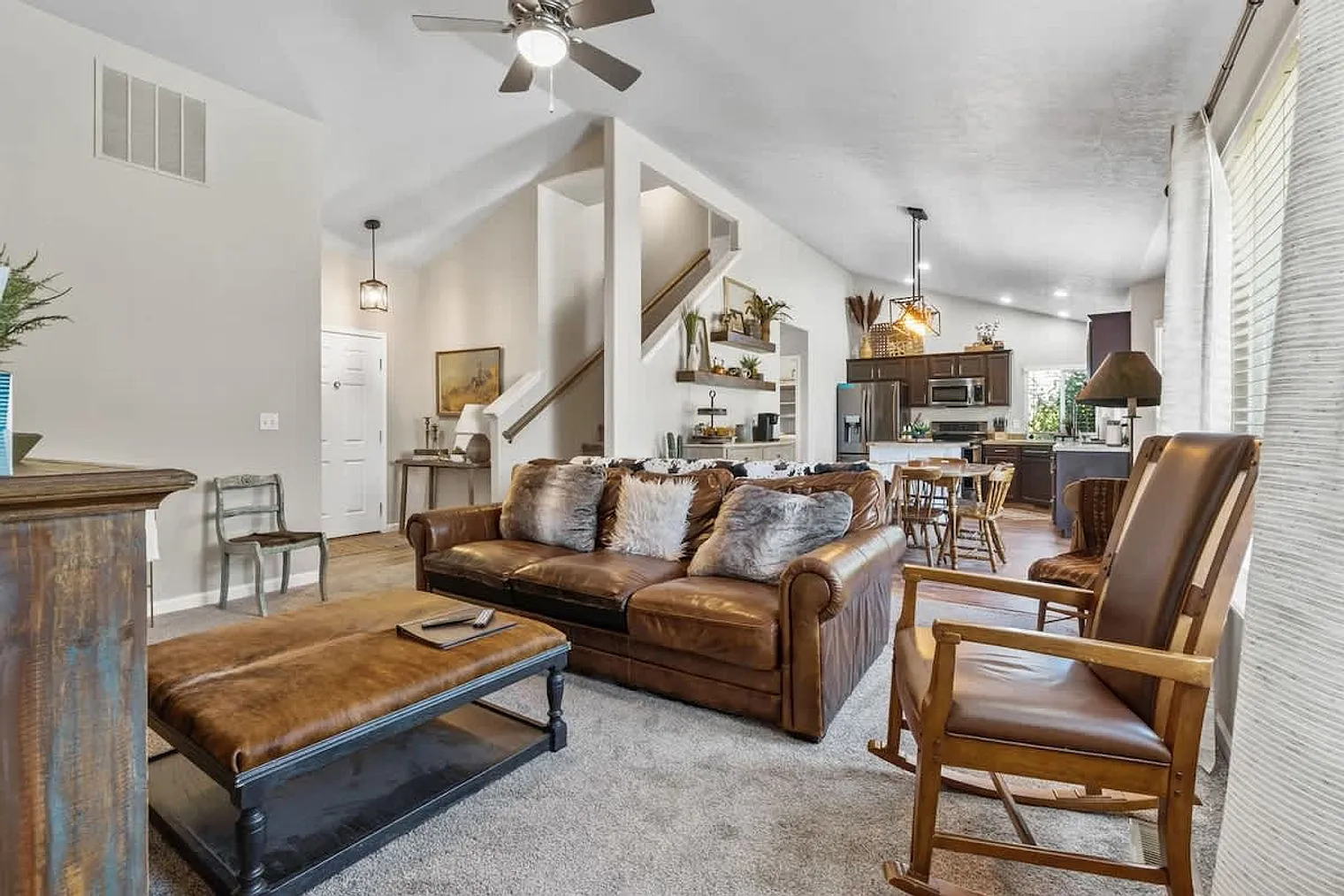 4 bed, 2.0 bath, 1593 sqft, $6,641 — Photo 1