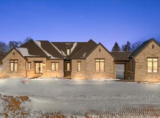 67736 Overlook Trl, Washington, MI 48095