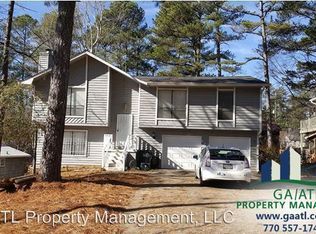 878 Dickens Rd, Lilburn, GA 30047