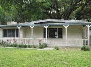 2320 Cross Lake Rd, Belle Isle, FL 32809