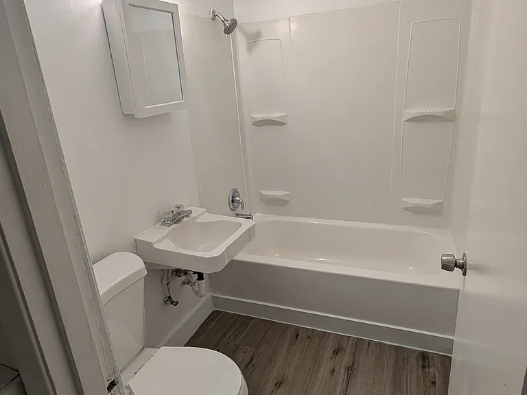 1492 Main St #2 — Photo 1