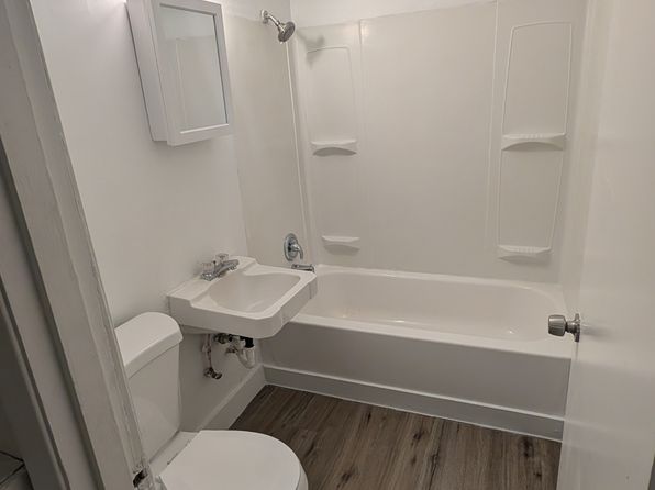 1492 Main St #2