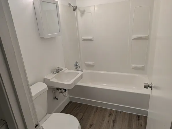 1492 Main St #2, Buckley, WA 98321