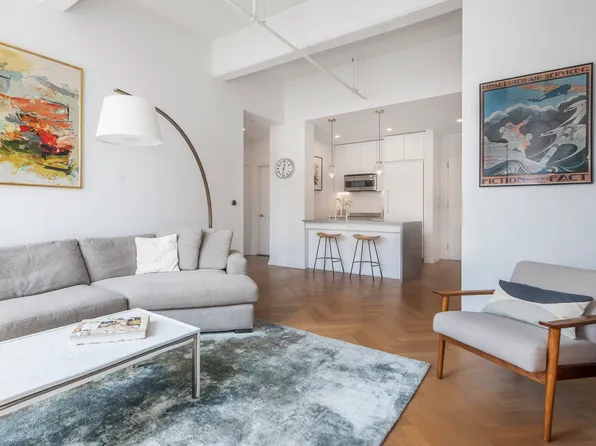 184 Kent Avenue image 1 of 12