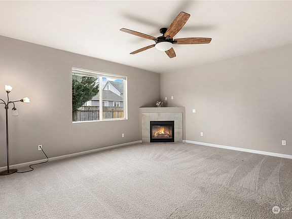5th image of 1218 186th Street Ct E