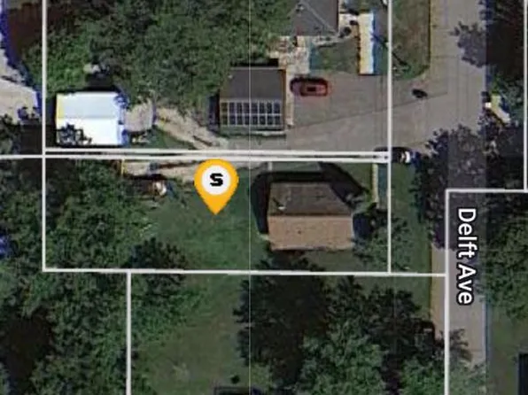 27931 Delft Ave, Northfield, MN 55057