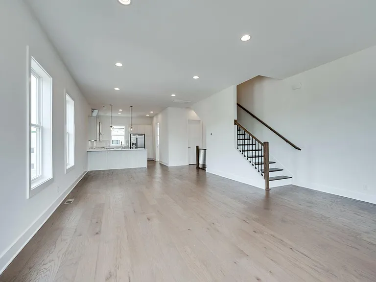 660 Hamilton Ave — Photo 16