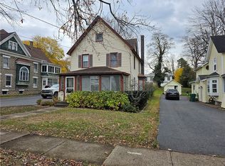 29 Smith St, Sodus, NY 14551