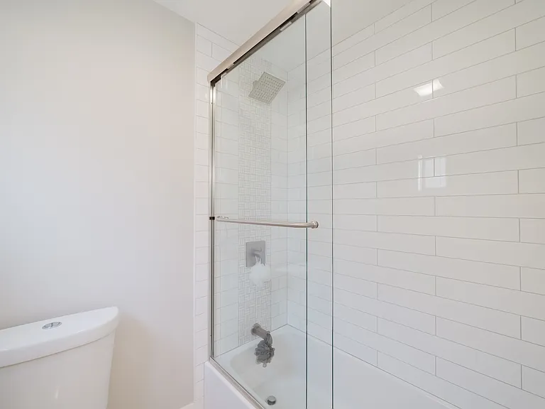 7528 Navigator Cir — Photo 45