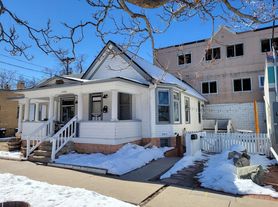 1842 Canyon Blvd Boulder, CO  Zillow - Apartments for Rent in Boulder