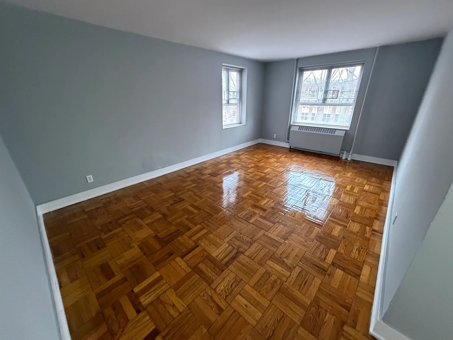 64th Cir, Fresh Meadows — Photo 4
