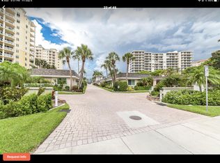 1900 Benjamin Franklin Dr #1, Sarasota, FL 34236