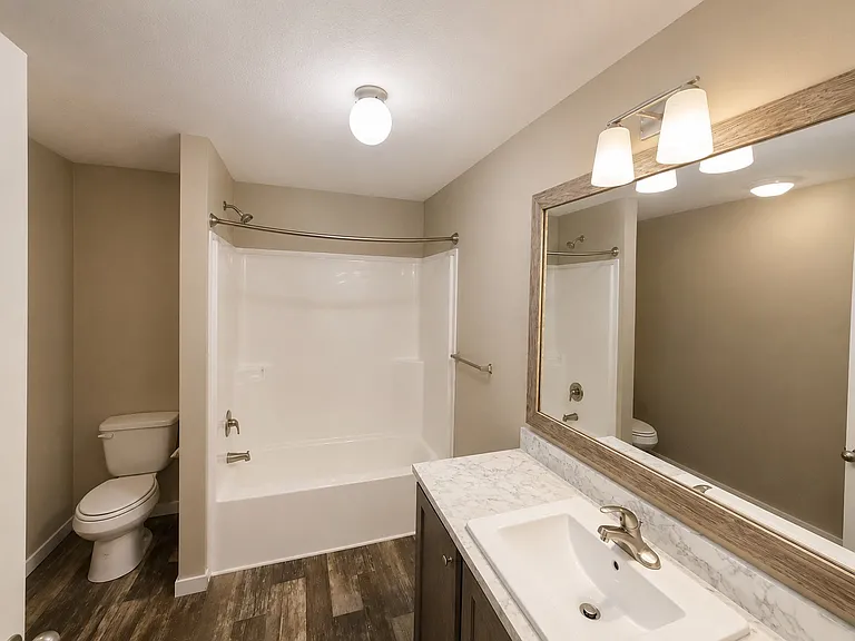 15 Starling Hill Dr #240 — Photo 4