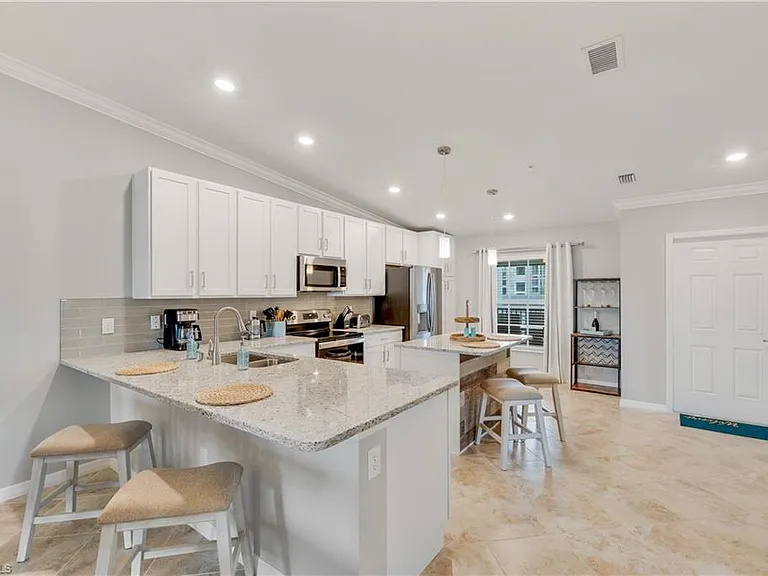 43041 Greenway Blvd #921 — Photo 3