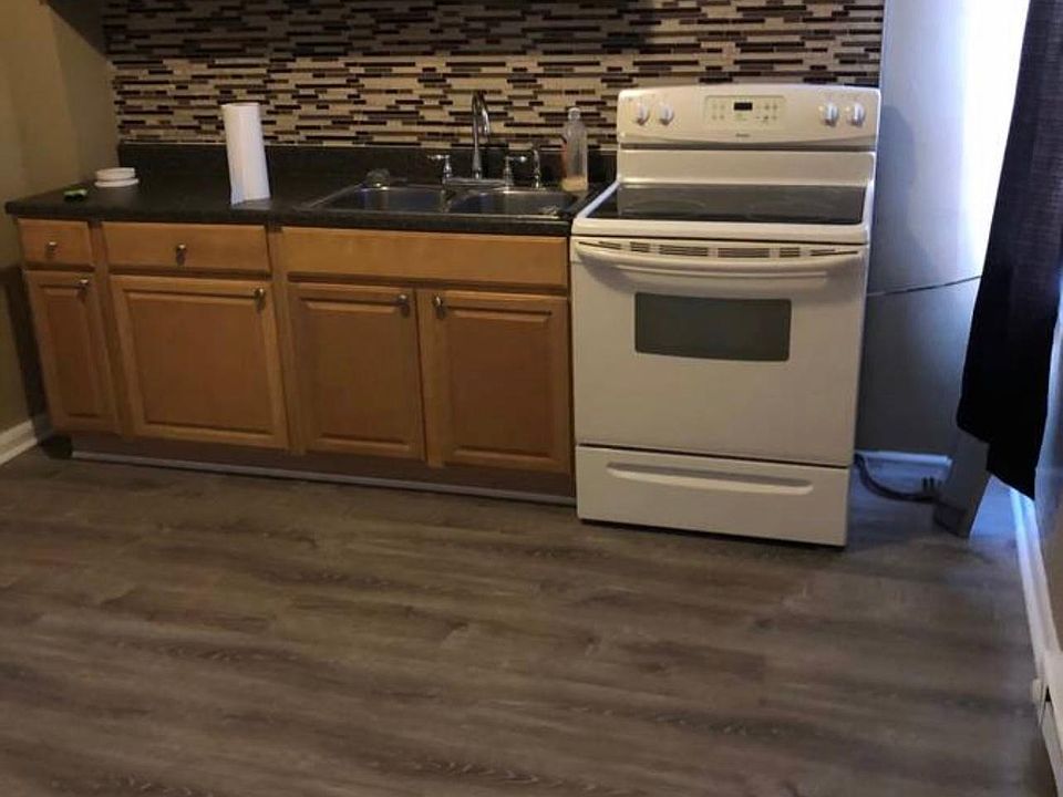 1st image of 638 E Hilton St Floor 2
