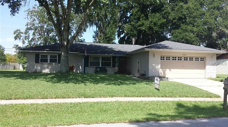 1st image of 123 Maplewood Dr