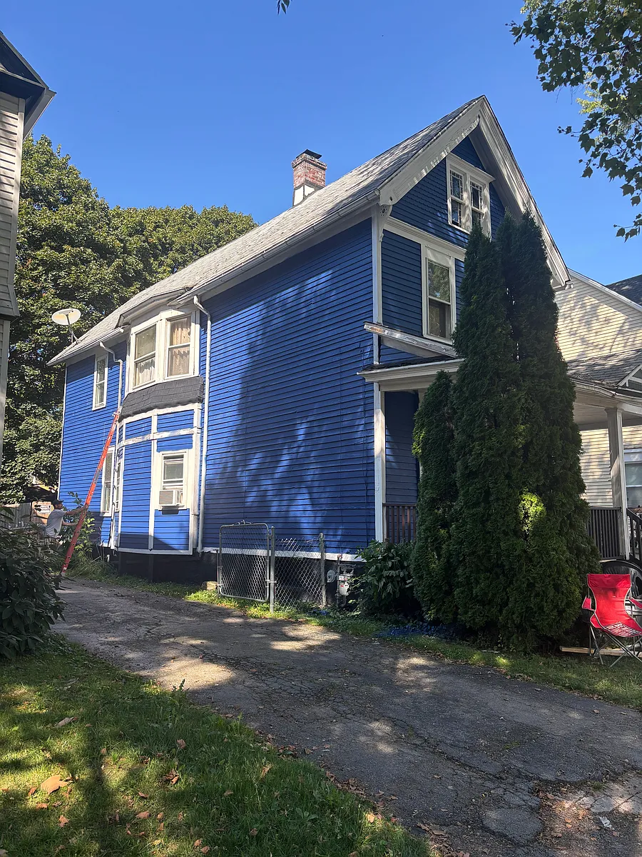 Building Photo - 286 Garson Ave