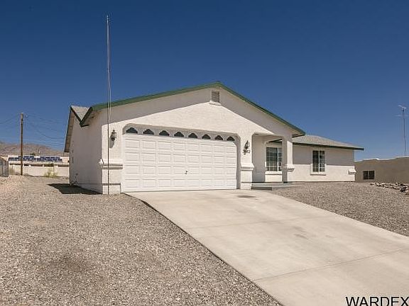 2nd image of 3662 Tarpon Dr