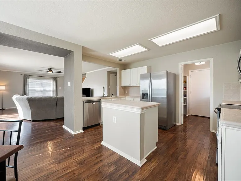 308 Sunny Brook Dr — Photo 17