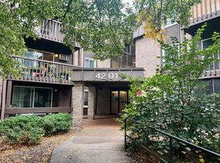 4201 Lakeside Ave N APT 110, Brooklyn Center, MN 55429