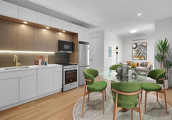 2nd image of 426 Manhattan Ave #1A