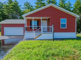 77 Diamondback Dr, Rochester, NH 03868