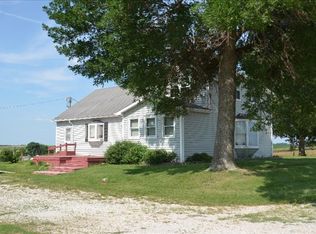 16223 210th St, Sigourney, IA 52591