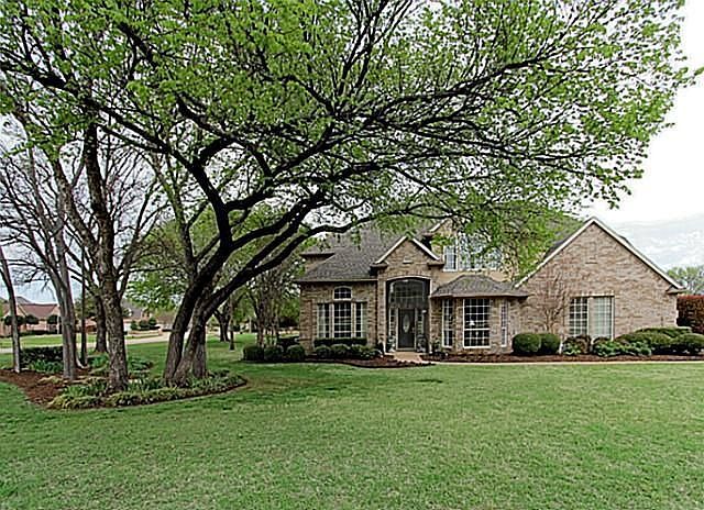 1st image of 5004 Forest Hill Cir
