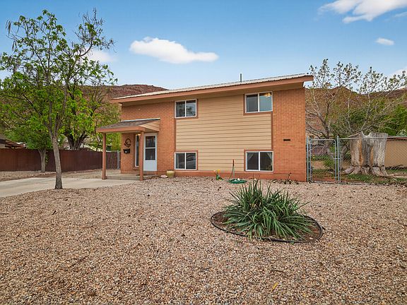 2nd image of 430 Ute Cir