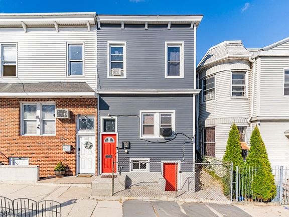 3rd image of 29 Victoria Ave