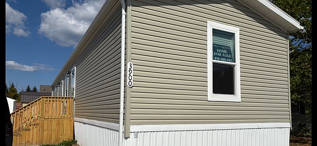 1st image of 3900 Erie Dr