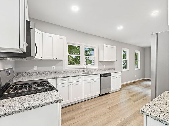 5th image of 6 Madison Ave