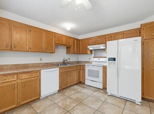 14111 Essex Ln, Apple Valley, MN 55124