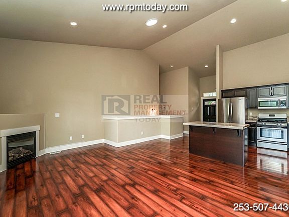 5th image of 12442 SE 270th St Unit A