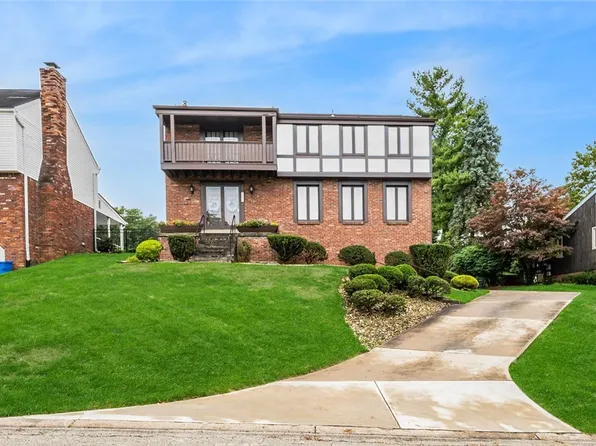 4739 W Barlind Dr, Pittsburgh, PA 15227