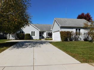 807 Terrace Way, Plano, IL 60545